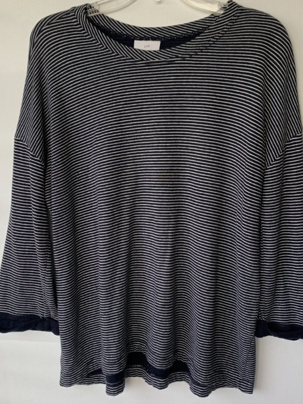 J Jill - 3/4 Sleeve Cotton Blend Top with cuffs - Navy & White Stripe - SIZE XL
